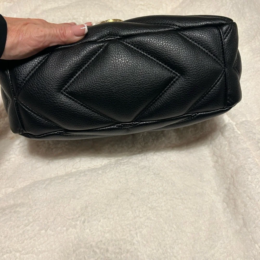 Luxury Inspired Elegant Black Quilted Leather Bag with Gold Chain